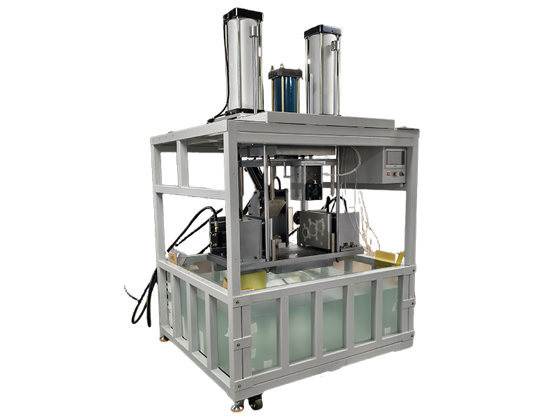 变速箱气检水检多功能一体机左侧面