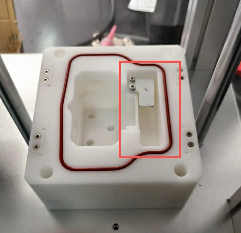2号工位上的夹具限位