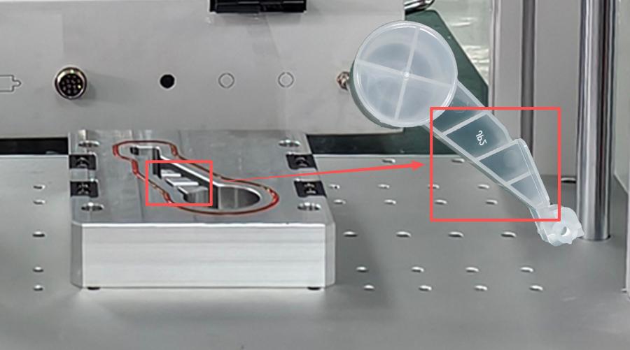 扫地机塑胶浮球与定制夹具对照